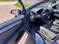 Opel - 2005 - astra - 1.4 enjoy - personenauto - afbeelding 11 van  22