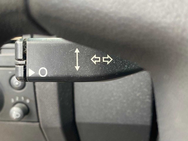 Opel - 2005 - meriva - 1.6-16v enjoy automaat - 21-rh-hl - afbeelding 4 van  15