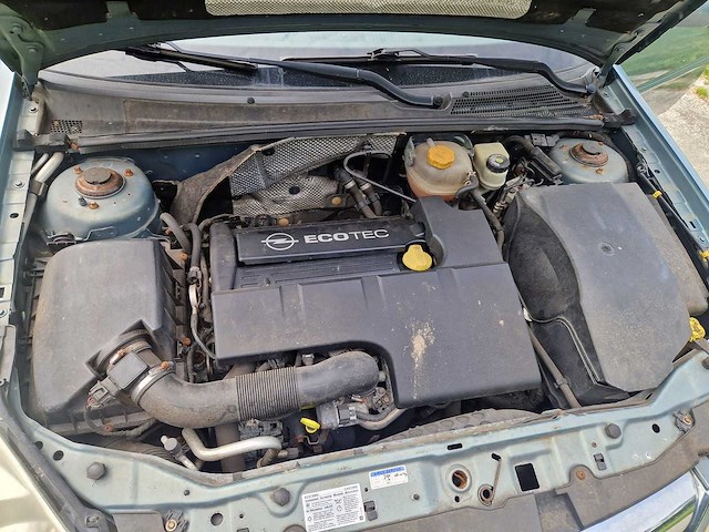 Opel - 2005 - vectra wagon - 2.2-16v executive - personenauto - afbeelding 2 van  16