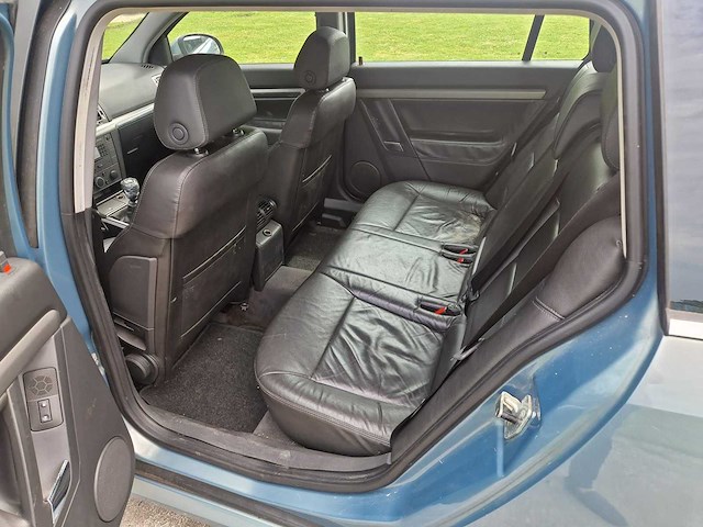Opel - 2005 - vectra wagon - 2.2-16v executive - personenauto - afbeelding 3 van  16