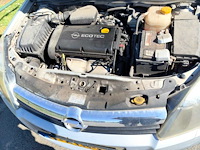 Opel - 2006 - astra - 1.6 essentia - 7-xtn-25 - afbeelding 7 van  20