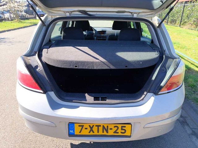 Opel - 2006 - astra - 1.6 essentia - 7-xtn-25 - afbeelding 20 van  20