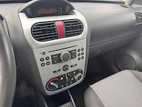 Opel - 2006 - corsa - 1.2-16v silverline - personenauto - afbeelding 5 van  14