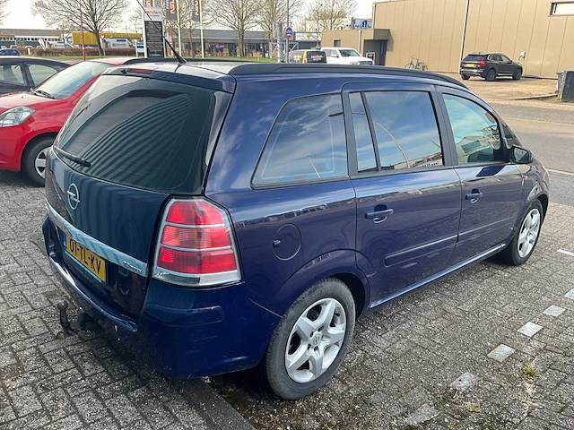 Opel - 2006 - zafira - 2.2 business - personenauto - afbeelding 9 van  14