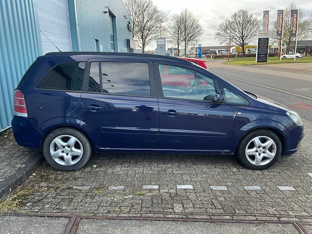 Opel - 2006 - zafira - 2.2 business - personenauto - afbeelding 10 van  14