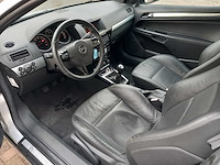 Opel - 2007 - astra twintop - 1.8 enjoy - personenauto - afbeelding 11 van  18