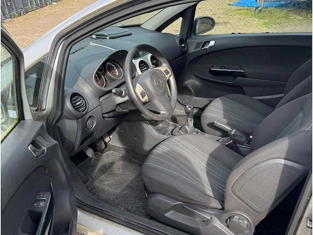 Opel - 2007 - corsa - 1.2-16v business - personenauto - afbeelding 9 van  10