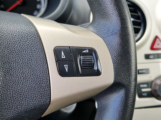 Opel - 2007 - corsa - 1.2-16v enjoy - 29-xv-fd - afbeelding 6 van  23