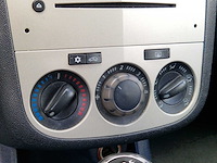 Opel - 2007 - corsa - 1.2-16v enjoy - 29-xv-fd - afbeelding 11 van  23
