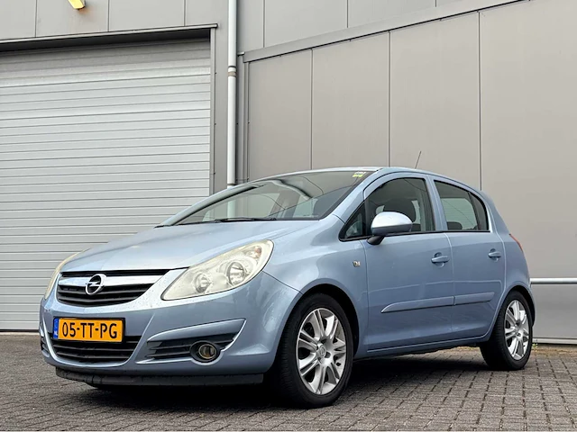 Opel - 2007 - corsa - 1.2-16v enjoy - personenauto - afbeelding 1 van  15