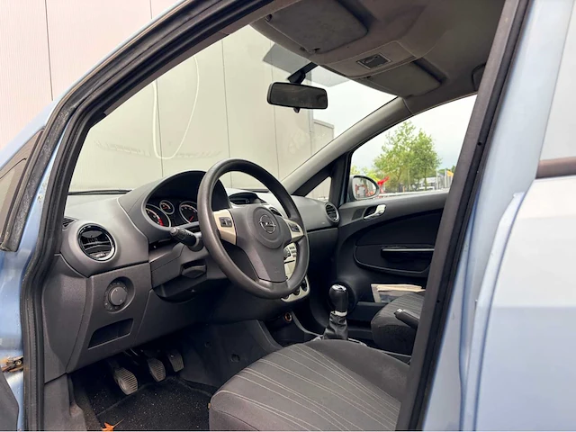 Opel - 2007 - corsa - 1.2-16v enjoy - personenauto - afbeelding 13 van  15