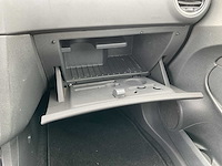 Opel - 2007 - corsa - 1.2-16v essentia - personenauto - afbeelding 6 van  19