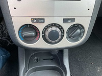 Opel - 2007 - corsa - 1.2-16v essentia - personenauto - afbeelding 17 van  24