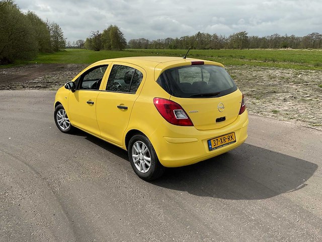 Opel - 2007 - corsa - 1.2-16v essentia - personenauto - afbeelding 12 van  24