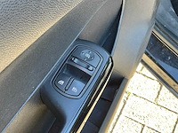 Opel - 2007 - corsa - 1.2-16v essentia - personenauto - afbeelding 6 van  22