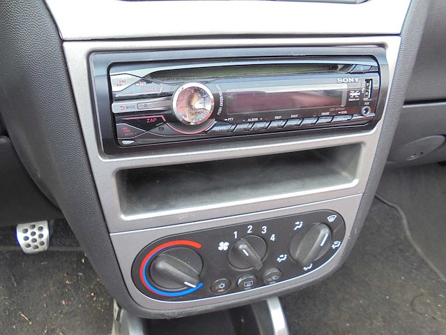 Opel - 2007 - tigra twintop - 1.8-16v rhythm - pd-340-l - afbeelding 2 van  15
