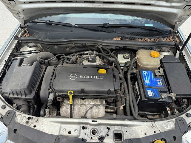 Opel - 2008 - astra - 1.6 temptation - personenauto - afbeelding 3 van  22