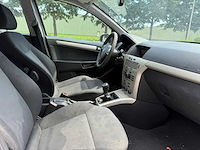 Opel - 2008 - astra - 1.6 temptation - personenauto - afbeelding 6 van  22