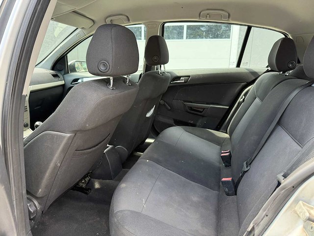 Opel - 2008 - astra - 1.6 temptation - personenauto - afbeelding 8 van  22