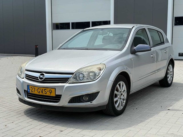 Opel - 2008 - astra - 1.6 temptation - personenauto - afbeelding 1 van  22