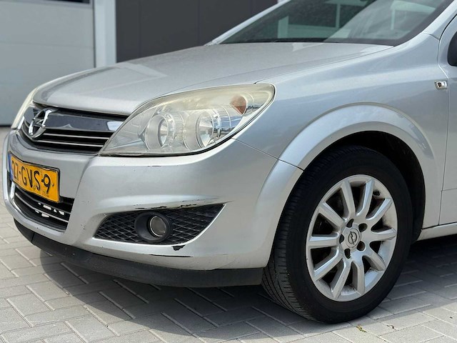 Opel - 2008 - astra - 1.6 temptation - personenauto - afbeelding 21 van  22