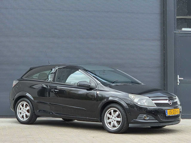 Opel - 2008 - astra gtc - 1.6 temptation - 15-zd-rs - afbeelding 12 van  24