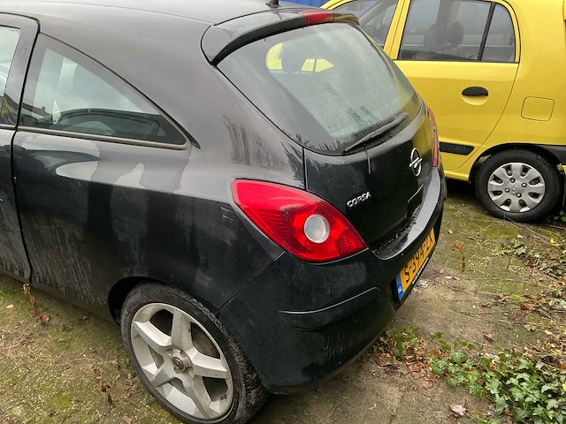 Opel - 2008 - corsa - 1.2-16v bns sport - personenauto - afbeelding 15 van  17
