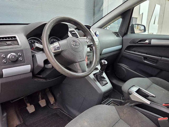 Opel - 2008 - zafira - 1.8 temptation - 91-gkr-9 - afbeelding 24 van  24