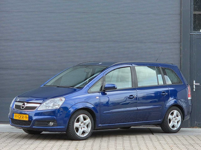 Opel - 2008 - zafira - 1.8 temptation - 91-gkr-9 - afbeelding 1 van  22