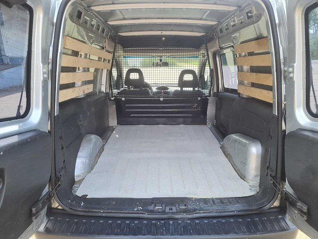 Opel - 2009 - combo benzine - 1.4-16v comf.600 kg. - vjj-62-v - afbeelding 12 van  12