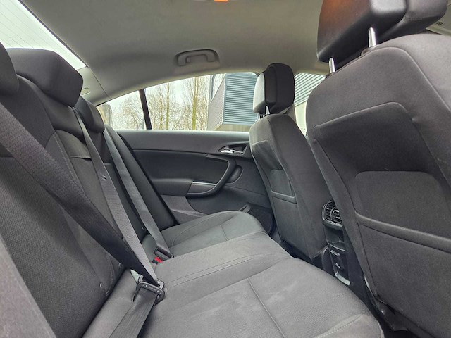 Opel - 2009 - insignia - 1.8 business - 79-hnh-4 - afbeelding 19 van  31