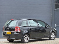 Opel - 2009 - zafira - 1.8 temptation - 7 persoons - 87-jfx-3 - afbeelding 20 van  24