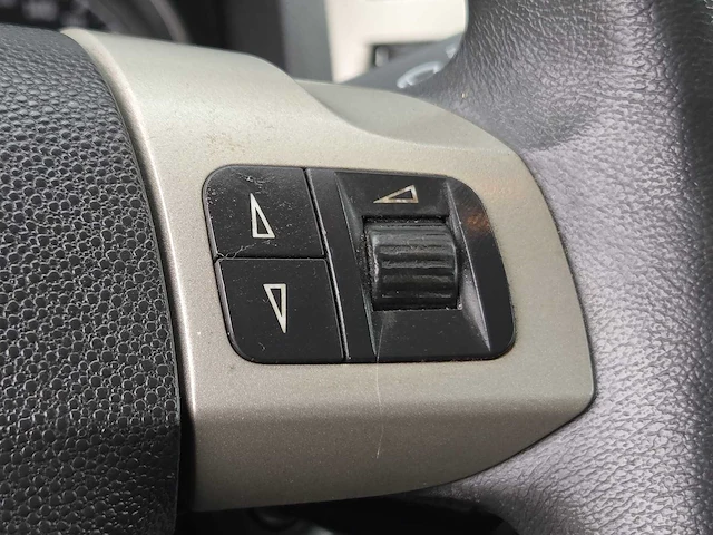 Opel - 2009 - zafira - 1.8 temptation - 7 persoons - 87-jfx-3 - afbeelding 6 van  24