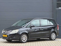 Opel - 2009 - zafira - 1.8 temptation - 7 persoons - 87-jfx-3 - afbeelding 1 van  24