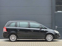 Opel - 2009 - zafira - 1.8 temptation - 7 persoons - 87-jfx-3 - afbeelding 19 van  24