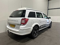 Opel - 2010 - astra - 1.7 cdti edition - personenauto - afbeelding 17 van  21