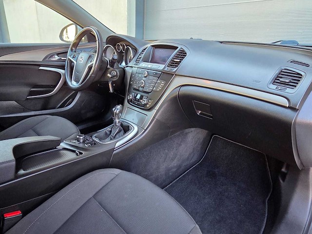 Opel - 2010 - insignia - 1.8 cosmo - gnd-47-l - afbeelding 18 van  26