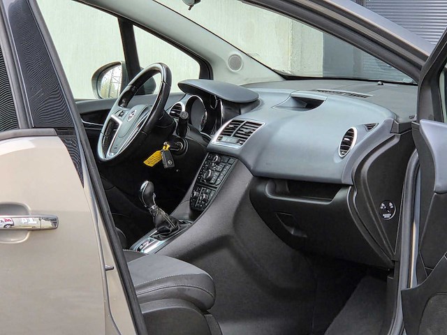 Opel - 2010 - meriva - 1.4 turbo cosmo - 64-ndp-9 - afbeelding 14 van  26