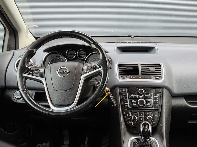Opel - 2010 - meriva - 1.4 turbo cosmo - 64-ndp-9 - afbeelding 2 van  17