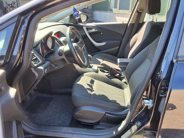 Opel - 2011 - astra - opel astra 1.4 turbo - afbeelding 4 van  19