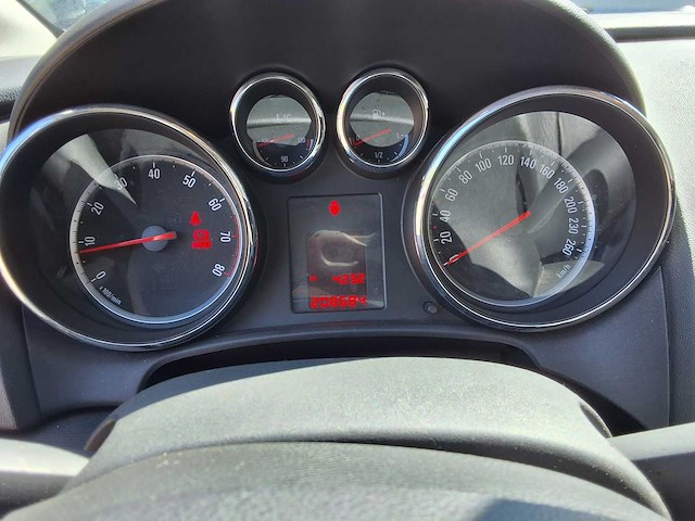 Opel - 2011 - astra - opel astra 1.4 turbo - afbeelding 8 van  19