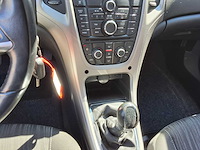 Opel - 2011 - astra - opel astra 1.4 turbo - afbeelding 10 van  19