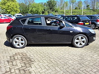 Opel - 2011 - astra - opel astra 1.4 turbo - afbeelding 14 van  19