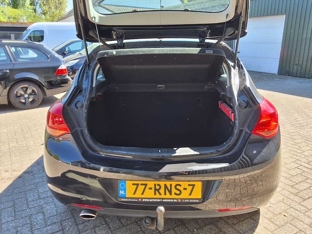 Opel - 2011 - astra - opel astra 1.4 turbo - afbeelding 18 van  19
