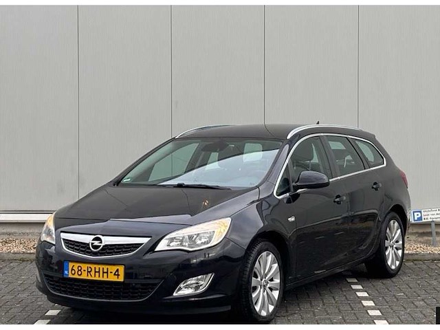 Opel - 2011 - astra sports tourer - 1.4 turbo cosmo - personenauto - afbeelding 1 van  13