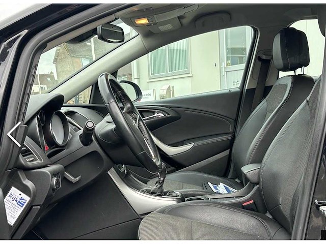 Opel - 2011 - astra sports tourer - 1.4 turbo cosmo - personenauto - afbeelding 9 van  13