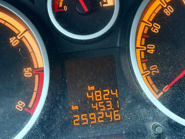 Opel - 2011 - corsa - 1.3 cdti ecof.s 111 - 52-pnt-8 - afbeelding 2 van  7