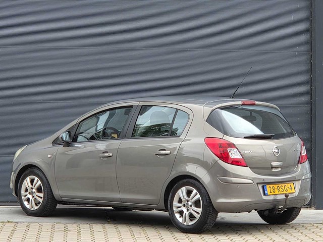 Opel - 2011 - corsa - 1.3 cdti ecof.s cos. - 28-rsg-4 - afbeelding 24 van  26