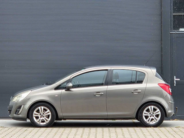 Opel - 2011 - corsa - 1.3 cdti ecof.s cos. - 28-rsg-4 - afbeelding 24 van  25
