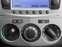 Opel - 2011 - corsa - 1.4-16v - nh-105-v - afbeelding 8 van  20